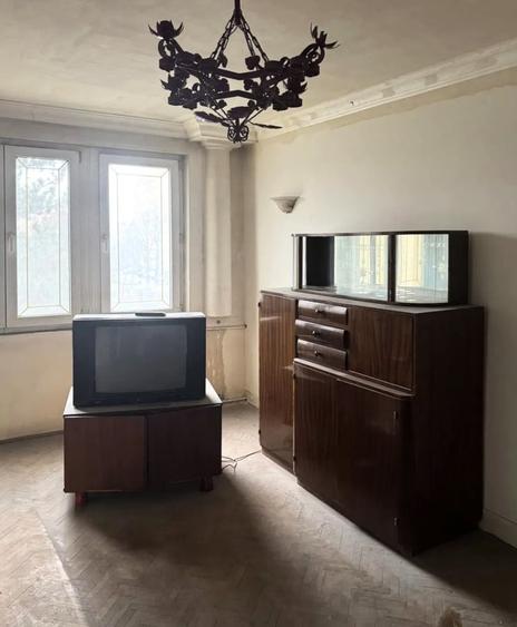 Apartament cu 2 camere semidecomandat în Victoriei