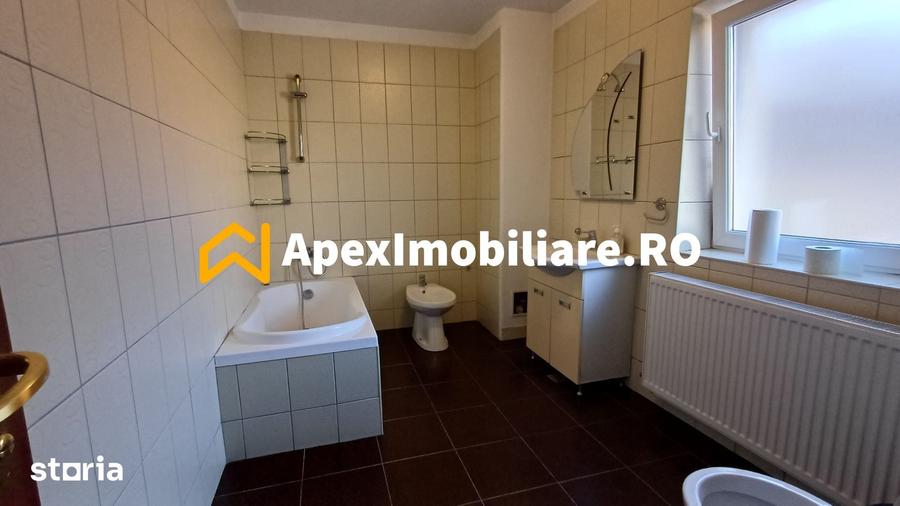 Apartament 4 camere de vanzare Unirii Parcare Privata / Garaj - 15