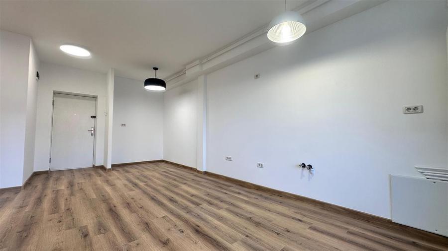 Apartament cu 2 camere decomandat în Astra
