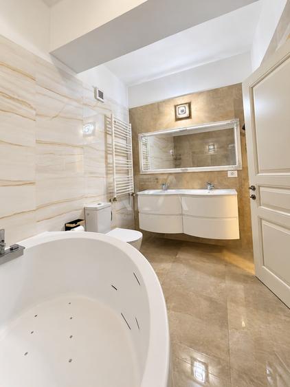 Apartament cu 3 camere decomandat, mobilat în Aviației