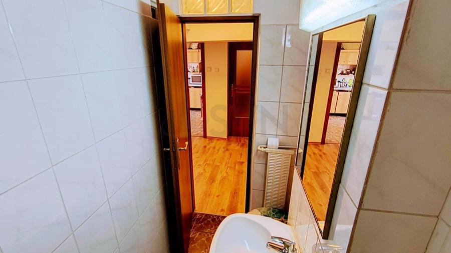 Apartament cu 4 camere decomandat, mobilat în Ștefan cel Mare