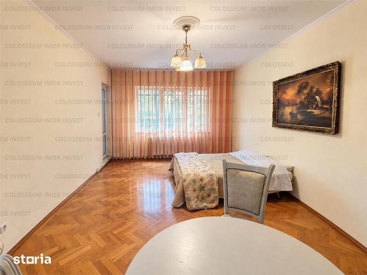 Apartament cu 3 camere decomandat în Griviței
