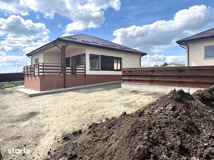 Casă cu 3 camere cu Teren 800 Mp în Valea Lupului