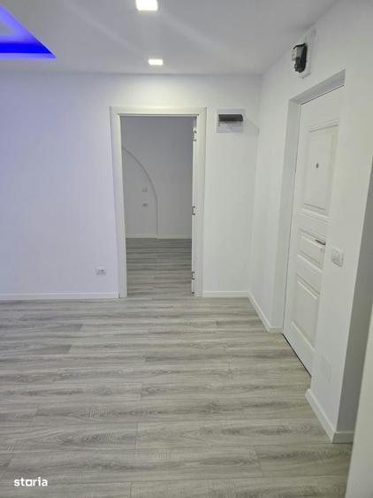 Apartament cu 3 camere semidecomandat în Carpați 1