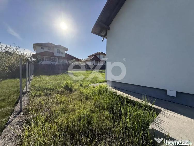 Casă cu 5 camere cu Teren 392 Mp în Miroslava
