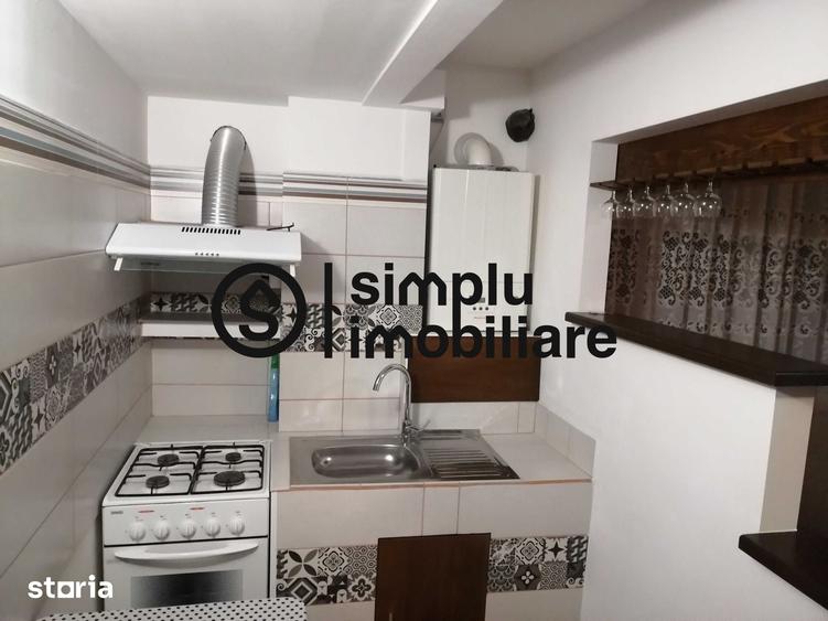 Apartament cu 2 camere decomandat în Craiovița Nouă