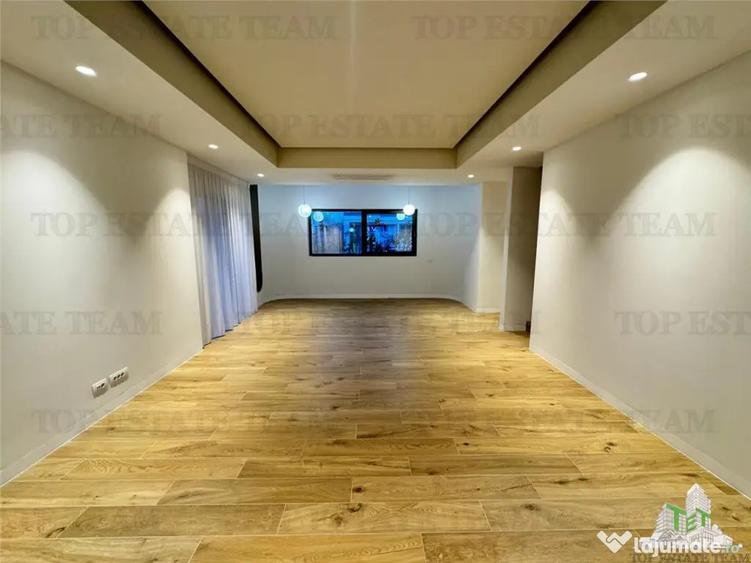 Apartament cu 4 camere decomandat în Eminescu