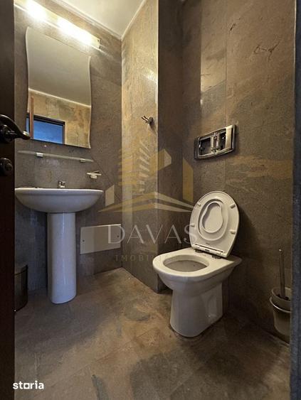 Casă cu 5 camere semidecomandat cu Teren 350 Mp în Bună Ziua