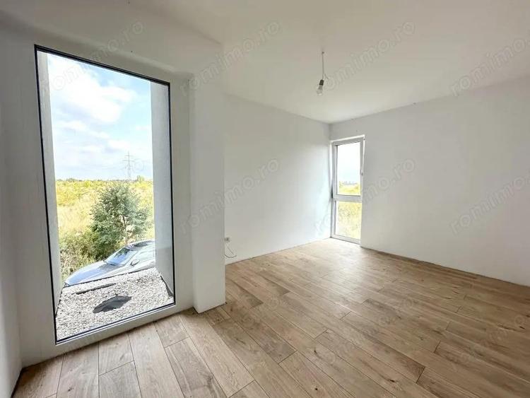 Casă cu 4 camere cu Teren 325 Mp în Giarmata