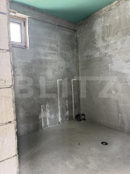 Apartament cu 2 camere decomandat în Exterior Est
