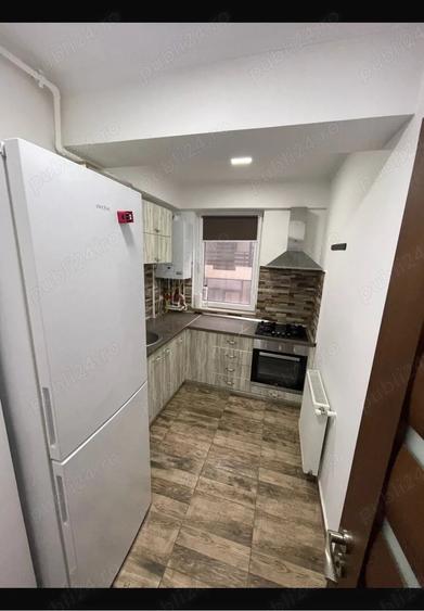 Apartament cu 2 camere decomandat în Exterior Vest
