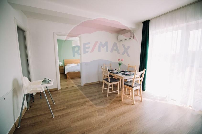 Apartament cu 2 camere decomandat, mobilat în Central