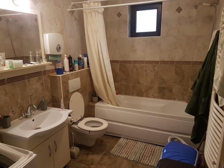 Casă individuală cu 5 camere cu Teren 800 Mp în Lunca Cetățuii