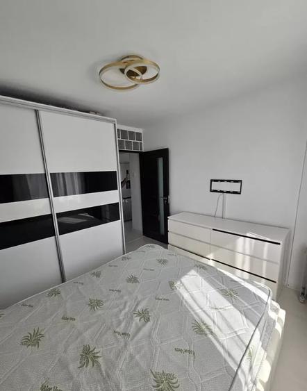 Apartament cu 2 camere decomandat, mobilat în Sebastian