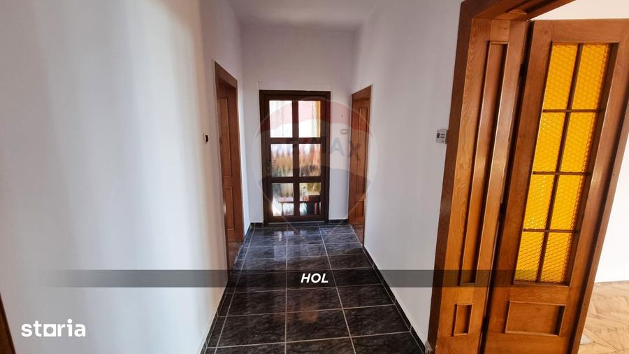 Casă cu 5 camere cu Teren 219 Mp în Orașul Vechi