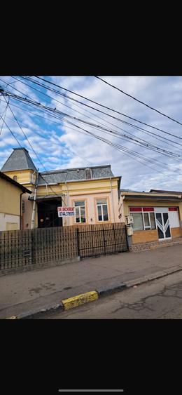 Spațiu comercial, de 150 mp, în Tecuci