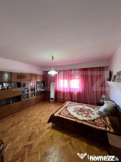 Casă cu 1 camere cu Teren 445 Mp în Nord