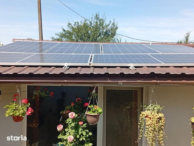 Casă cu 7 camere cu Teren 1900 Mp în Central
