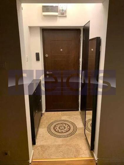 Apartament cu 2 camere semidecomandat, mobilat în Floreasca