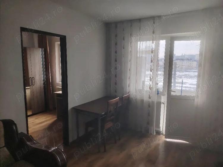 Apartament cu 2 camere semidecomandat în Alexandru cel Bun