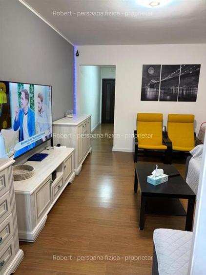 Apartament cu 3 camere semidecomandat, mobilat în Berceni