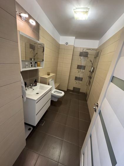 Apartament cu 2 camere semidecomandat în Europa