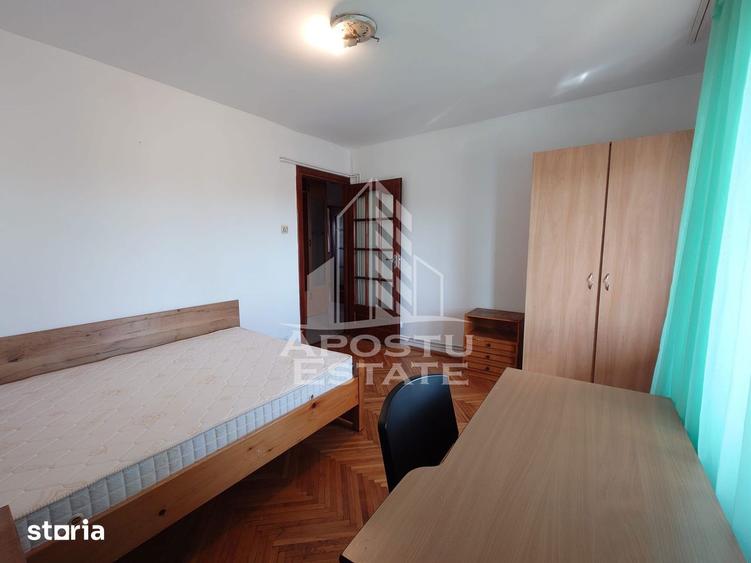 Apartament cu 3 camere, mobilat în Fabric