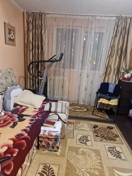 Apartament cu 2 camere decomandat în Parcul Circului