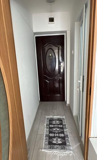Garsonieră semidecomandată în Central