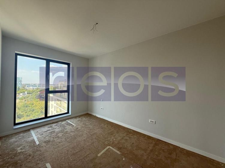 Apartament cu 3 camere în Străulești