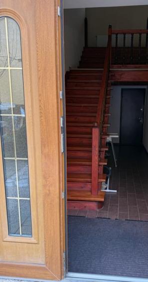 Casă individuală cu 8 camere cu Canalizare în Sinaia
