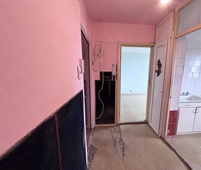 Apartament cu 2 camere decomandat în Rogerius