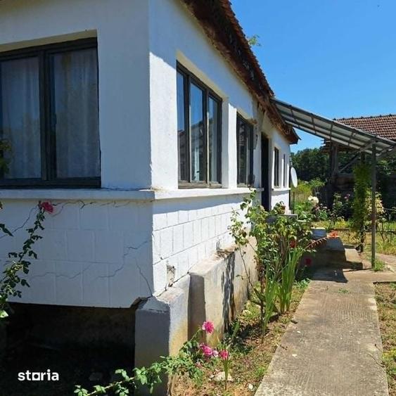 Casă cu 2 camere cu Teren 61 Mp în Central