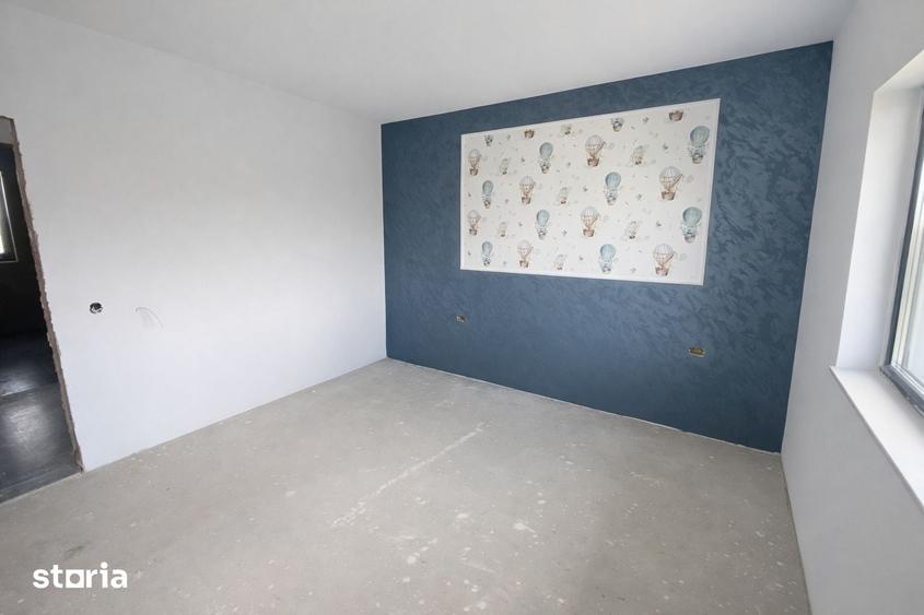 Casă cu 4 camere cu Teren 450 Mp în Central