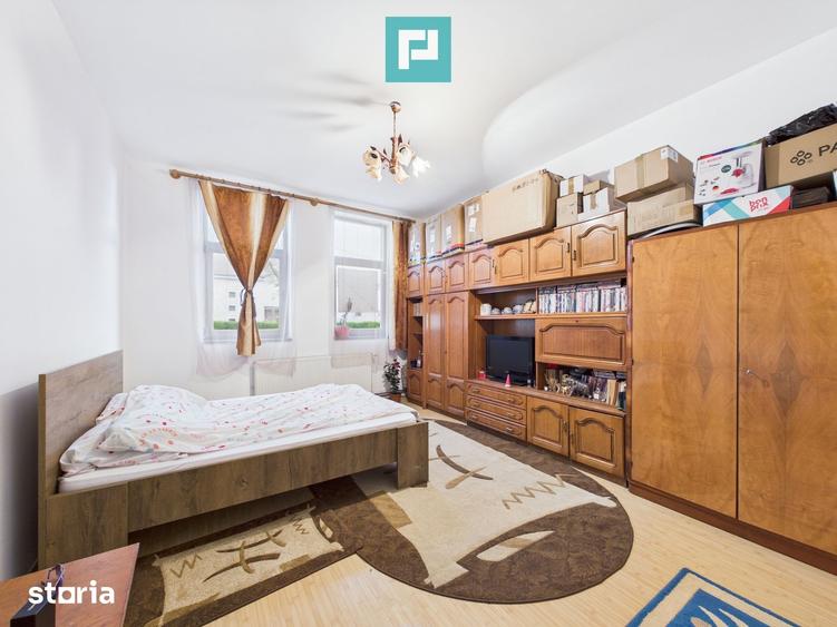Casa cu 6 camere in Parneava - 12
