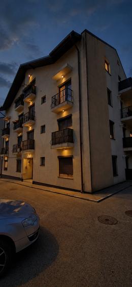 Apartament cu 2 camere decomandat în Galata