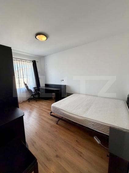 Apartament cu 3 camere decomandat, mobilat în Zorilor