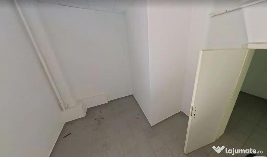 Spațiu comercial, de 312 mp, în Dristor