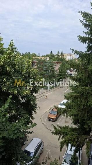Apartament cu 4 camere decomandat în Nord