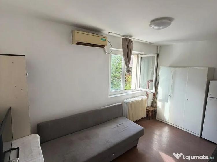 Garsonieră în Brâncoveanu