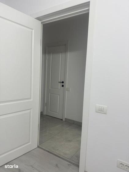 Apartament cu 2 camere semidecomandat în Ferentari