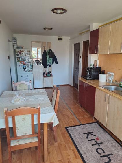 Apartament cu 2 camere decomandat în Cetate