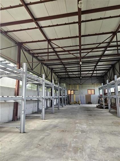 Spațiu industrial, de 2,200 mp, în Mârșa