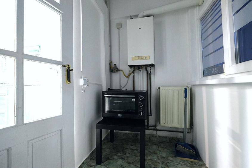 BANEASA-Str. Marinarilor, apartament 2 camere decomandate cu centrala - 7