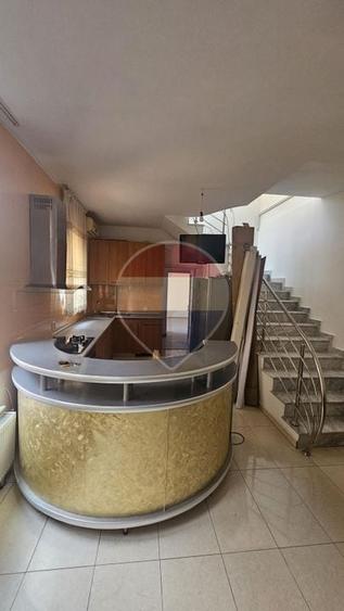Apartament de vânzare-ultracentral,COMISION 0% - 13