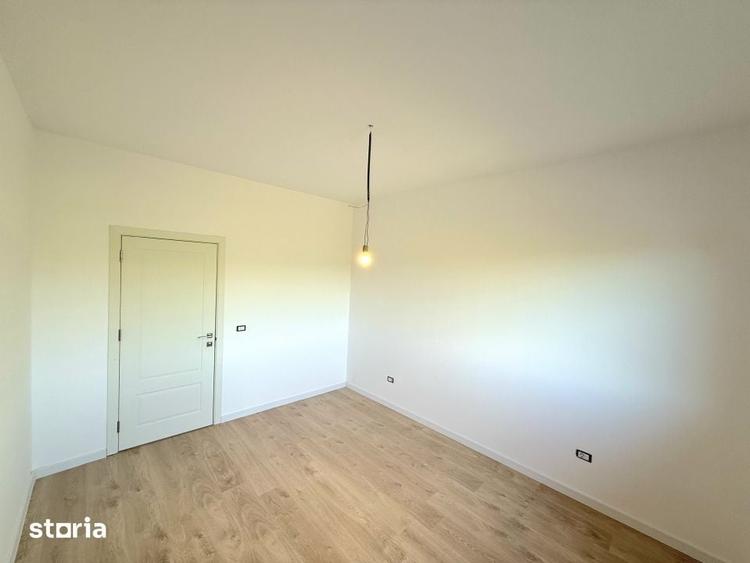Casă cu 4 camere decomandat cu Teren 600 Mp în Rediu