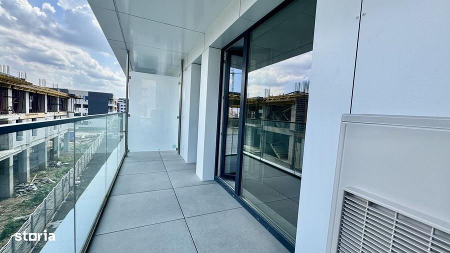 Apartament cu 3 camere semidecomandat în Est