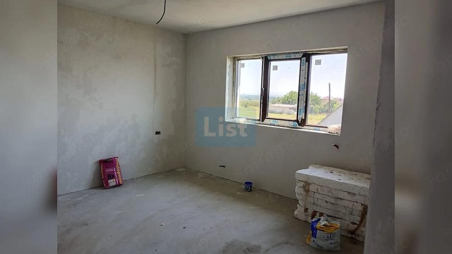 Casă cu Teren 500 Mp în Movileni