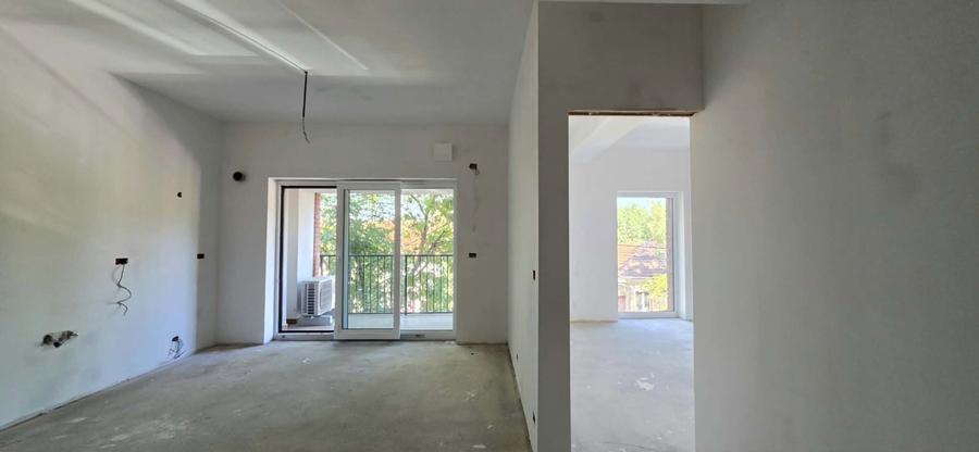Apartament cu 2 camere nedecomandat în Central