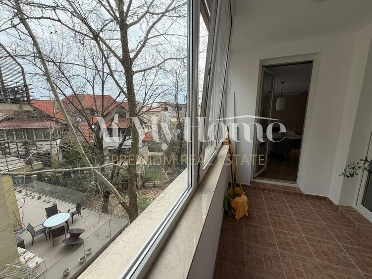 Apartament cu 3 camere decomandat, mobilat în Herăstrău